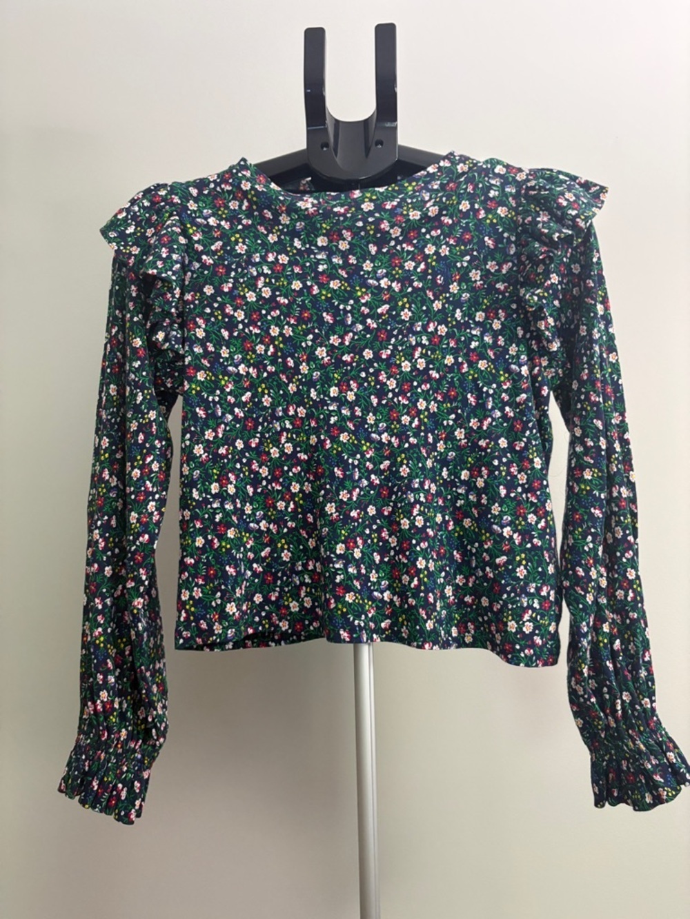 Polo by Ralph Lauren Green Floral Ruffle-Shoulder Long-Sleeve Top - Picture 1 of 12